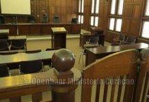 Harbor holding inadmissible in lawsuit against Dock Maarten