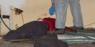 Polis a arestá kasá di e señora Cristina Barry ku polis a haña morto den su kurá di kas.