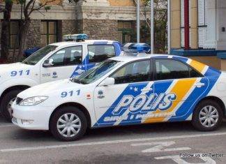 Polis: kontròl di tráfiko