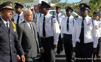 Prime Minister Gumbs inspects Fire Fighters