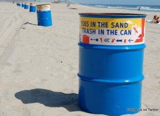 Une distribution gratuite de sacs poubelles en faveur des campeurs