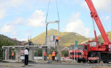 First floodgates installed