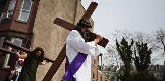 Good Friday 2015: Meaning and history for the pre-Easter holy day