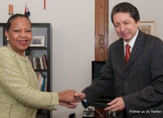 Minister Plenipotentiary Fleming-Artsen receives courtesy visit from the Ambassador of Peru