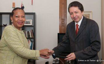 Minister Plenipotentiary Fleming-Artsen receives courtesy visit from the Ambassador of Peru