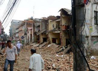 CNN: 7.8 magnitude earthquake slams Nepal, nearly 800 dead, authorities say