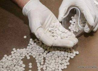 Two females arrested for drugs !!