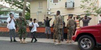 “F**** the police” – gang of young men rounded up after verbally abusing SSU