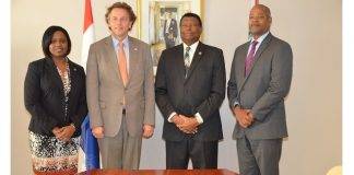 Parliament Presidium meets with Dutch Foreign Minister Koenders