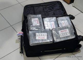 St Maarten customs seize $19000 and almost 20Kg of Cocaine