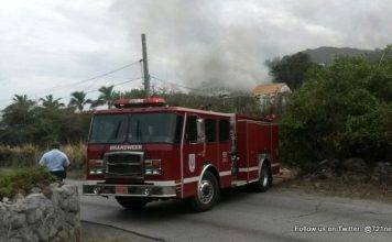 Car on fire in Suckergarden / Middle region area