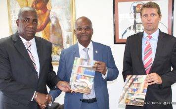 Minister of Justice Richardson receives Annual Report on Joint Court of Justice