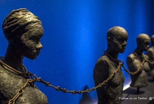 Hollande honours the lives of slaves at Caribbean museum