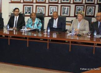 Council of Ministers meets with Social Economic Council