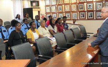 Prime Minister Gumbs administers Oath to Civil Servants. Stresses integrity and productivity