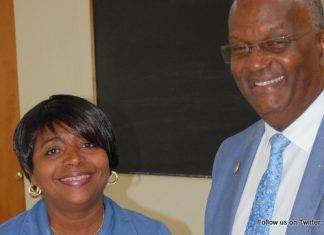 Minister of Justice attends Sewing Certificate Presentation at House of Detention