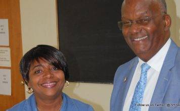 Minister of Justice attends Sewing Certificate Presentation at House of Detention
