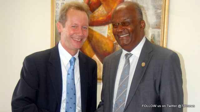 MinJUST DR Receives Farewell Visit from US Consul General-001