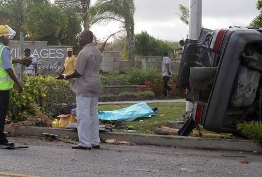 Update Barbados: 11-year-old boy dies in car accident.