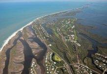 Britons arrested in Caribbean over tourist Aimee Rhoads's diving death