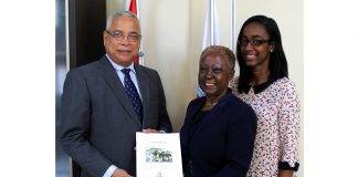 Prime Minister Gumbs receives 2014 Ombudsman Annual Report