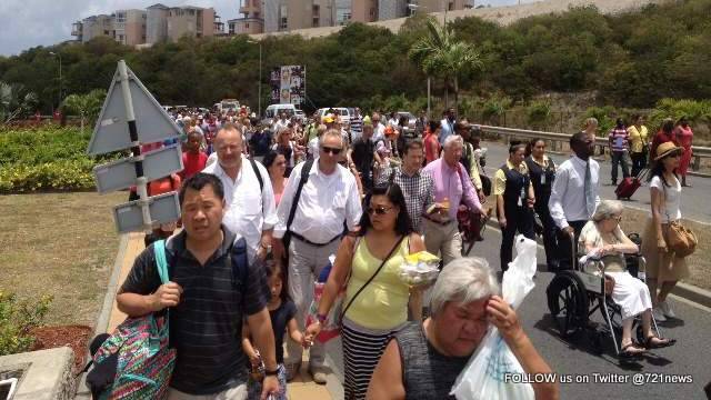 *** UPDATE 17:02 PM *** Bomb Threat Over, All Clear Sign Given; Access Roads to SXM Airport Reopened