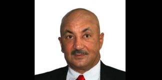 Former Minister of Finance of the Netherlands Antilles Frank Mingo (68) passed away at a hospital in Medellin, Colombia.