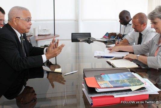 Prime Minister Gumbs meets with St. Martin Prefete Laubies regarding preparations for Hurricane Danny