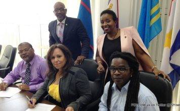 Chamber of Commerce & Industry, University of St. Martin & Bureau Telecommunication and Post St. Maarten Sign MOU