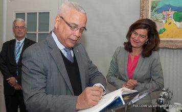 Prime Minister Gumbs meets with Dutch Second Chamber of Parliament President Miltenburg