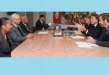 Prime Minister Gumbs meets with Dutch Minister of Foreign Affairs Koenders