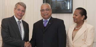 Prime Minister Gumbs meets with Vice-President of the Council of State for the Kingdom Piet-Hein Donner
