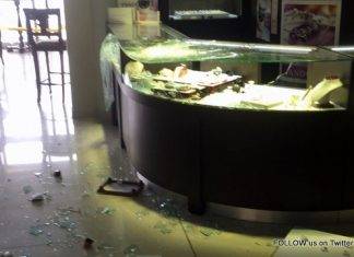 Splash Jewelers in Pelican got robbed