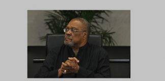 Former Justice Minister says citizens should be allowed to protect themselves