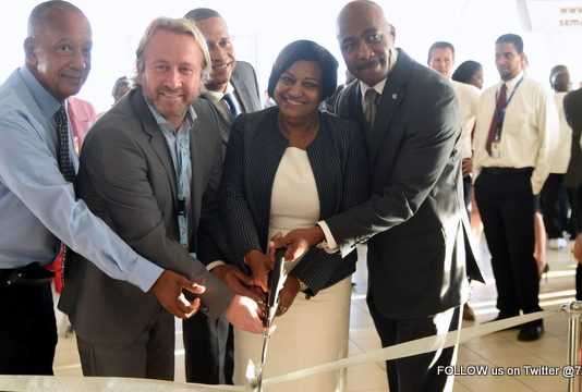 TUIfly brings first ever Dreamliner 787 jet aircraft to St Maarten