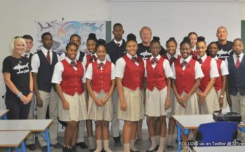 Shark Experts on Sint Maarten to Give Presentations to Schools on Shark Conservation