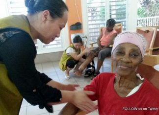 Tzu Chi volunteers pamper St. Martin’s Home clients