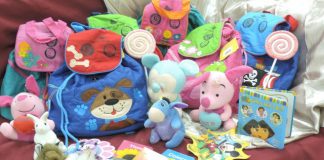 Babies and Toddlers coloring contest at the library