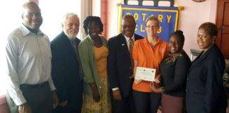 CPS receives donation of special vaccine carriers from Rotary Club St. Martin Sunrise