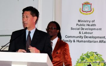 Minister Emil Lee addresses Women’s Desk on impact of media on violence.