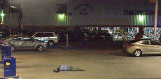 Demand 25 years against armed gas station robbery