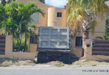 Loaded truck looses control