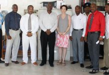 Governor visit Police Headquarters to commend officers