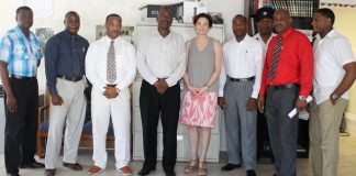 Governor visit Police Headquarters to commend officers