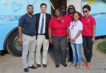 Minister Lee Commemorates World Aids Day