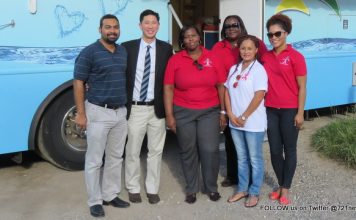 Minister Lee Commemorates World Aids Day