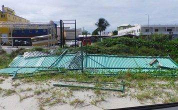Ministry VROMI request immediate removal of band roof on Ring Road