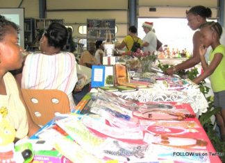 Christmas market at the library