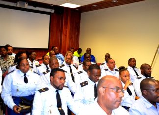 Frans praises police officers as they receive decrees, resources, insurance