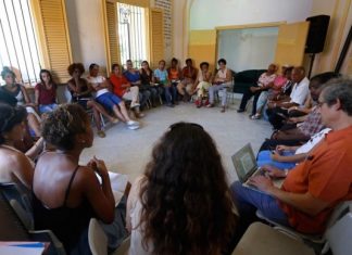 Piden apoyo emprendimientos femeninos en barrios vulnerables